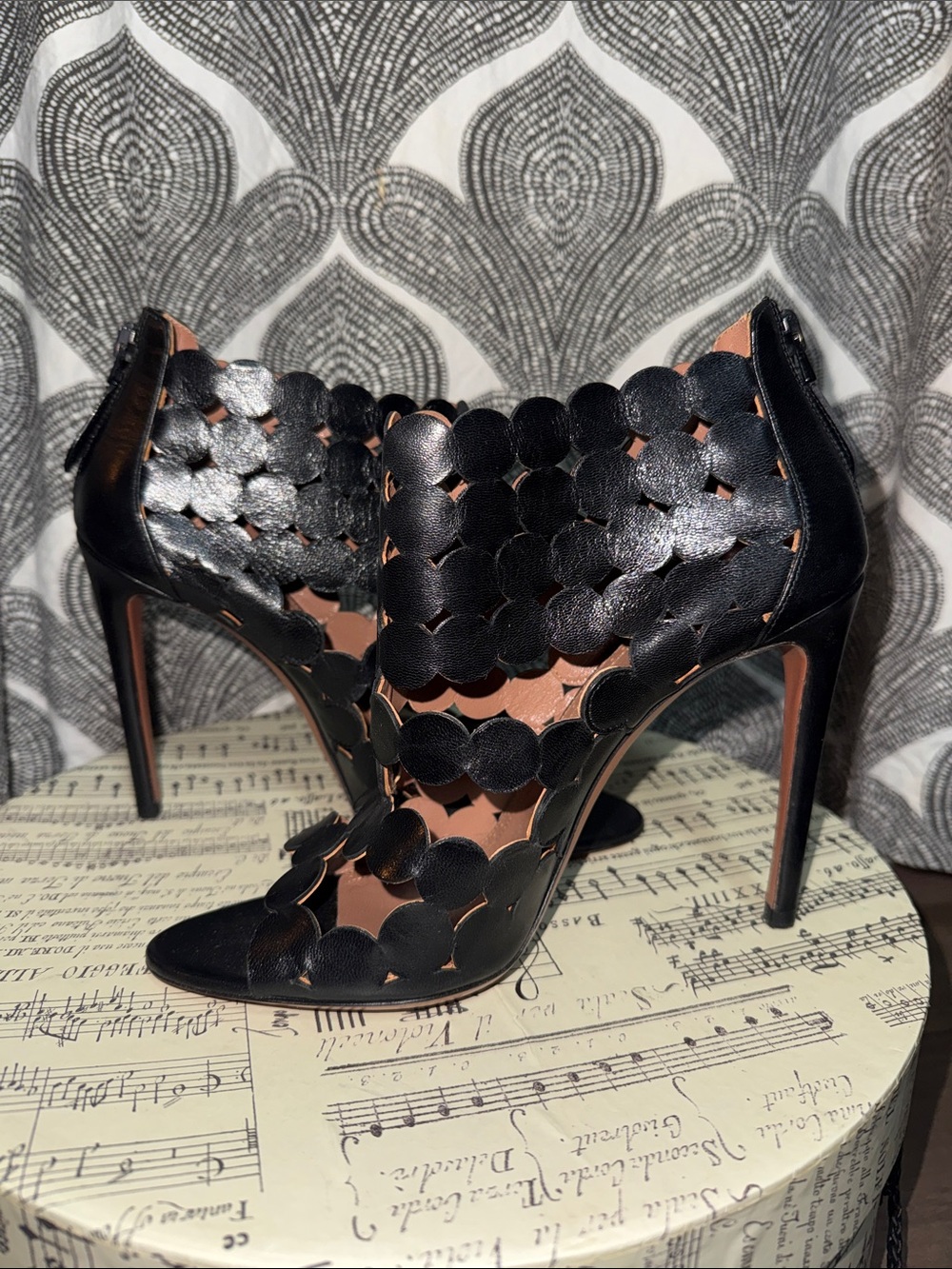 ALAÏA Black Laser Cut Circle Confetti Stiletto Sandals Heels Zipper Back 39 - Picture 7 of 9